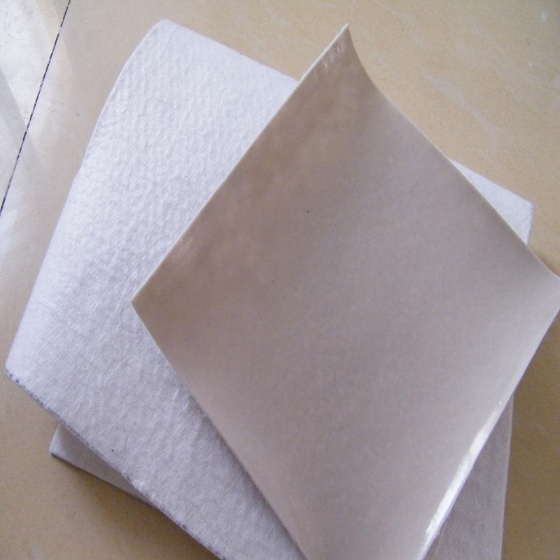 複合草莓视频入口膜